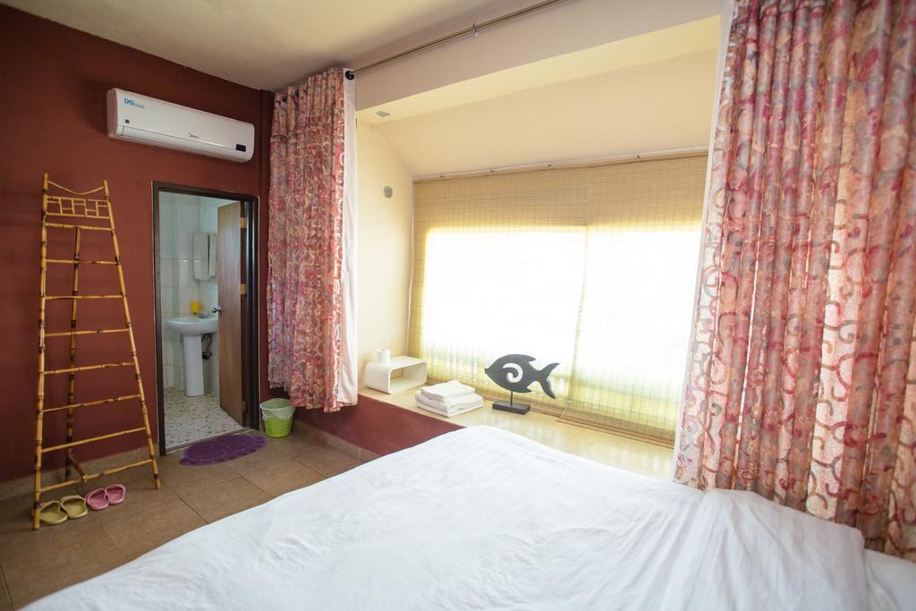 G.T. Guest House Garapan Room photo