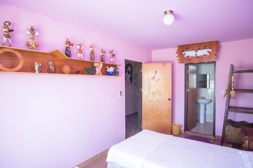 G.T. Guest House Garapan Exterior photo