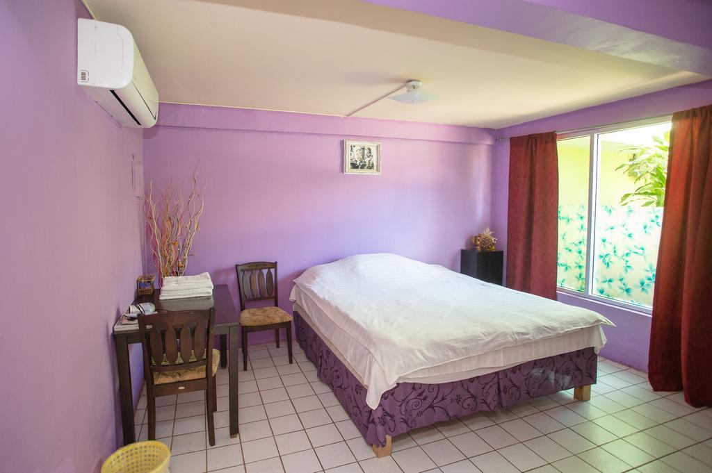 G.T. Guest House Garapan Room photo