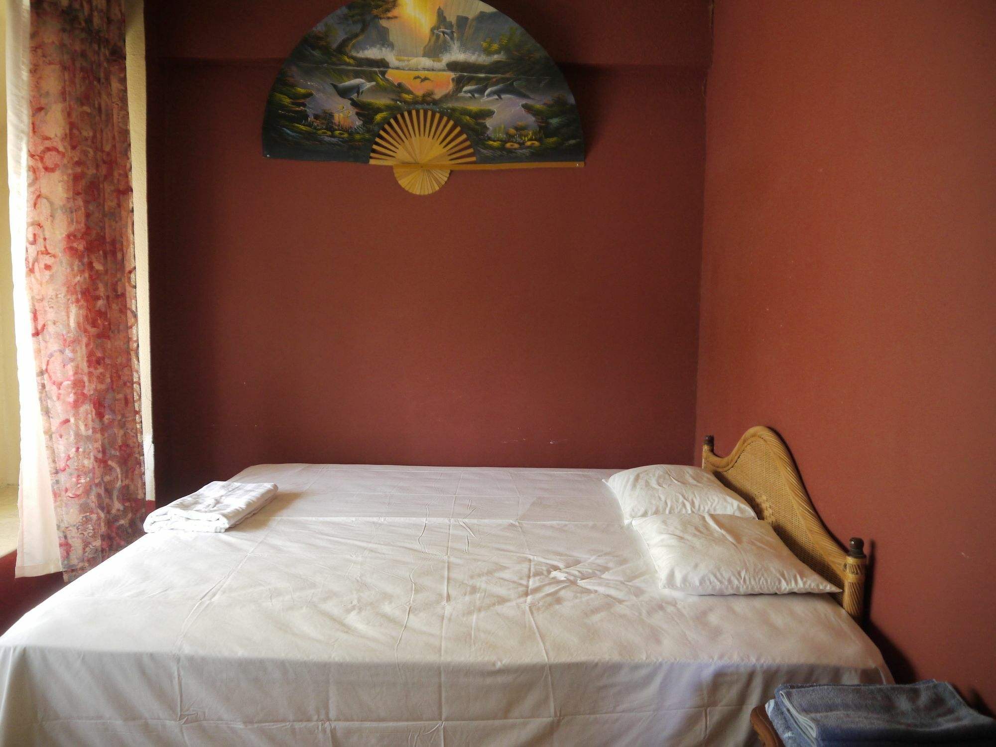 G.T. Guest House Garapan Exterior photo