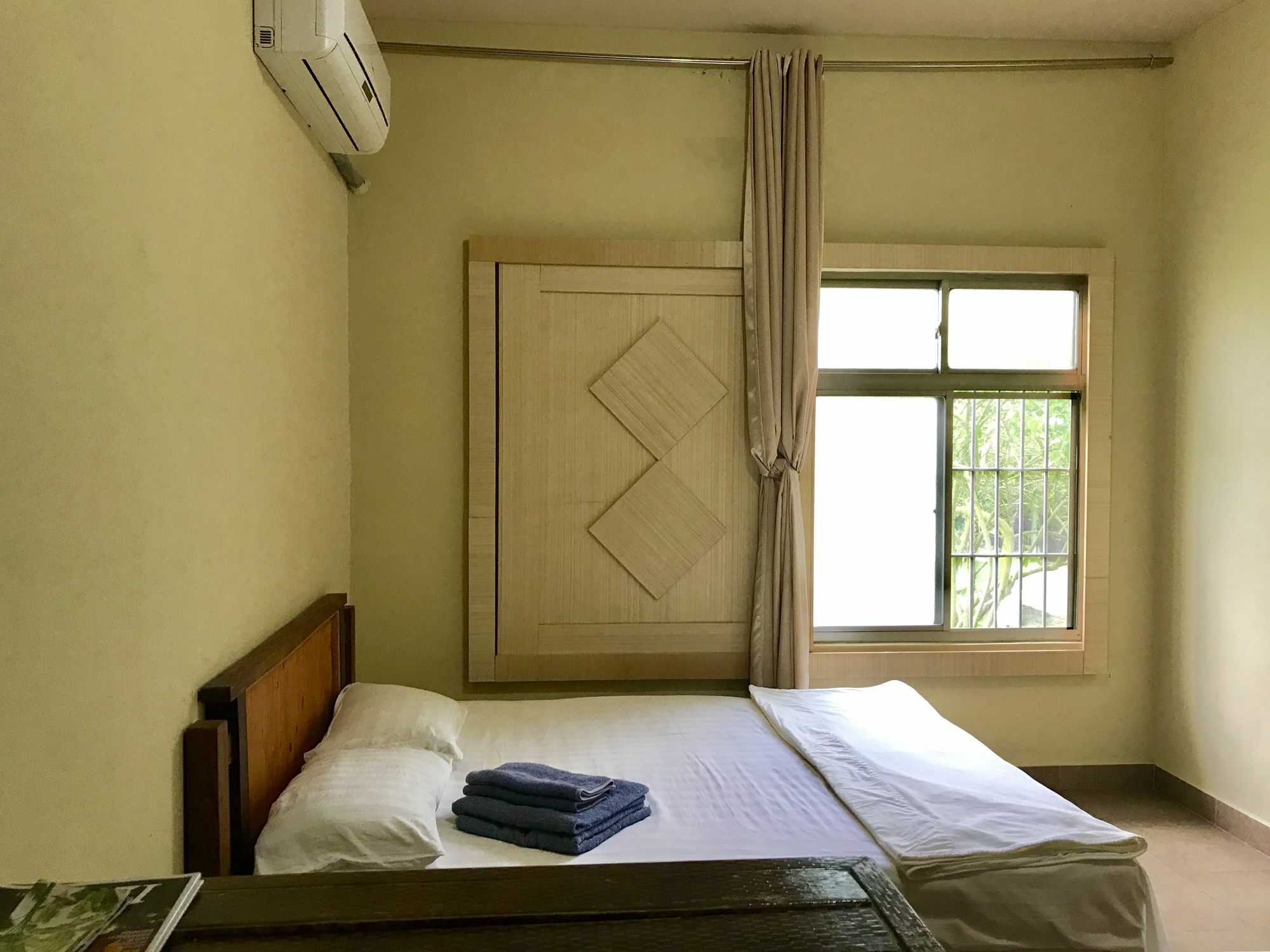 G.T. Guest House Garapan Exterior photo