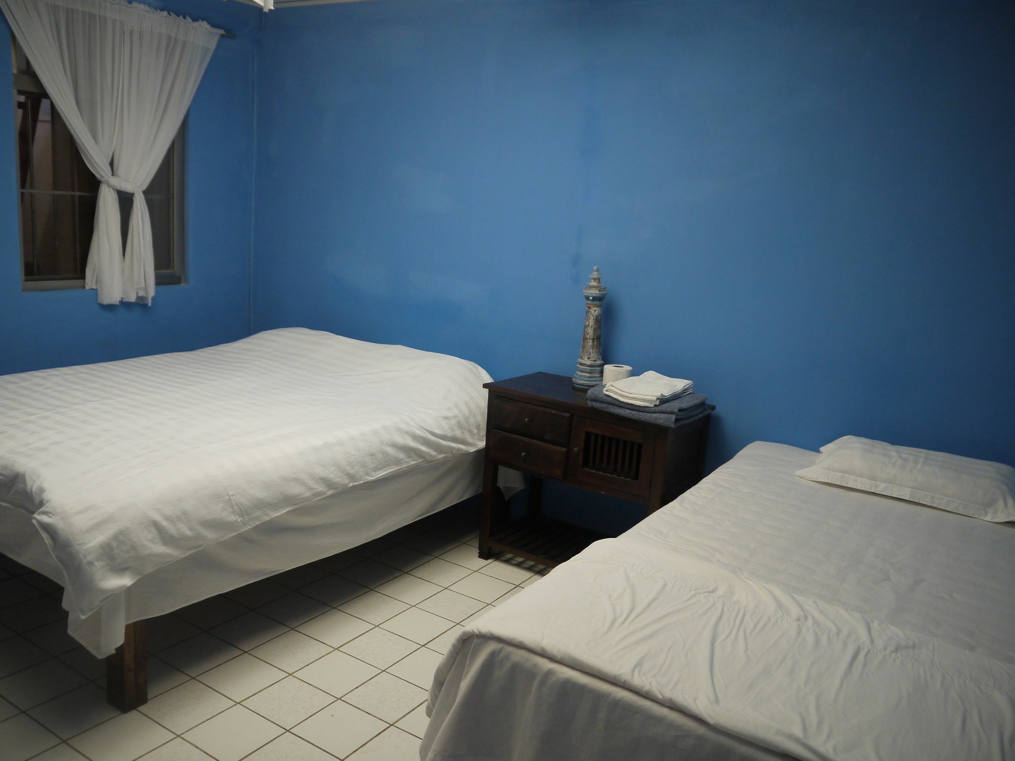 G.T. Guest House Garapan Exterior photo